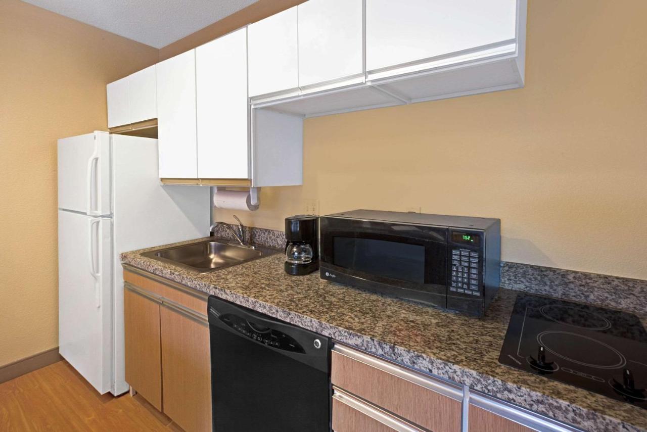 Mainstay Suites Detroit Farmington Hills Exteriér fotografie