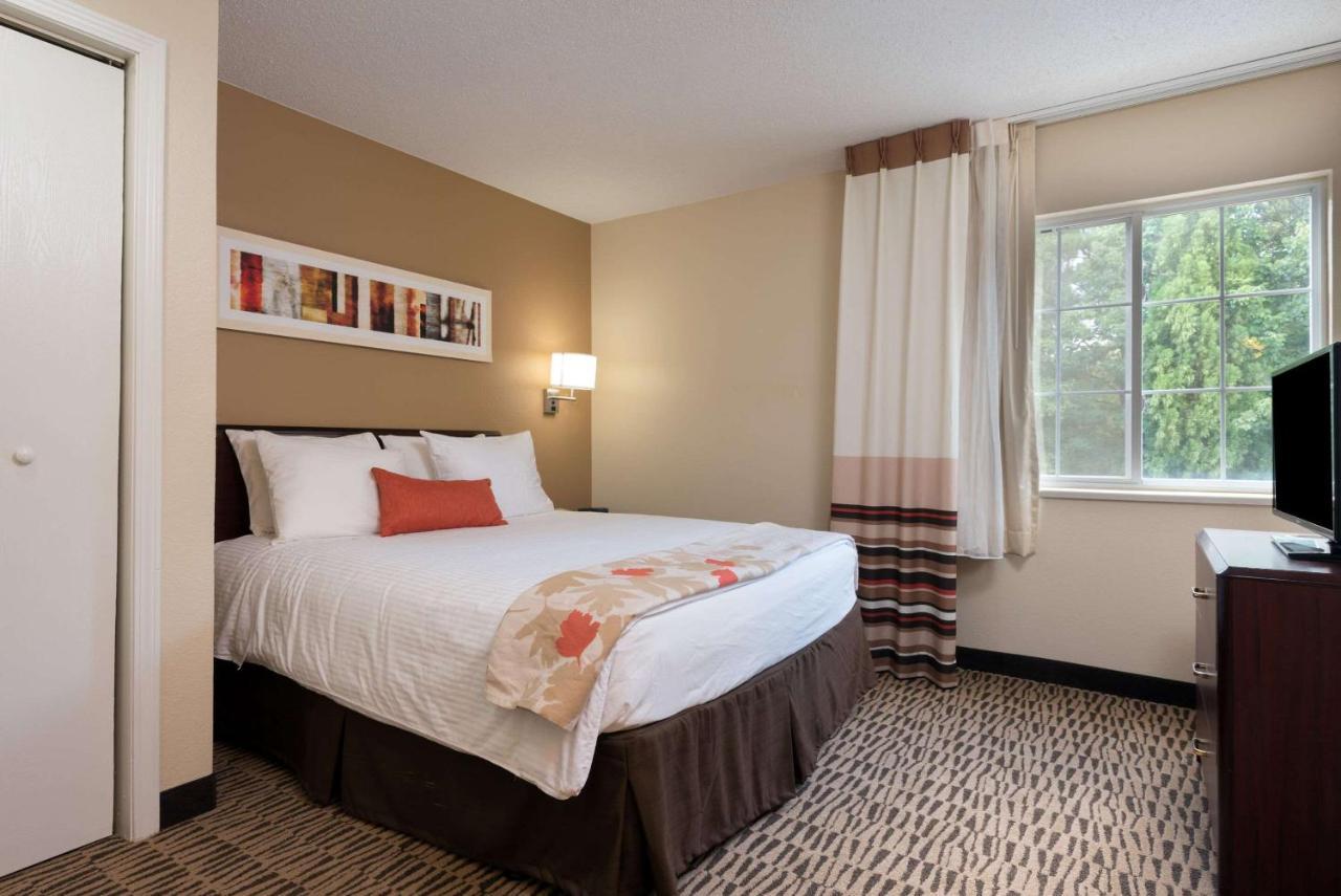 Mainstay Suites Detroit Farmington Hills Exteriér fotografie