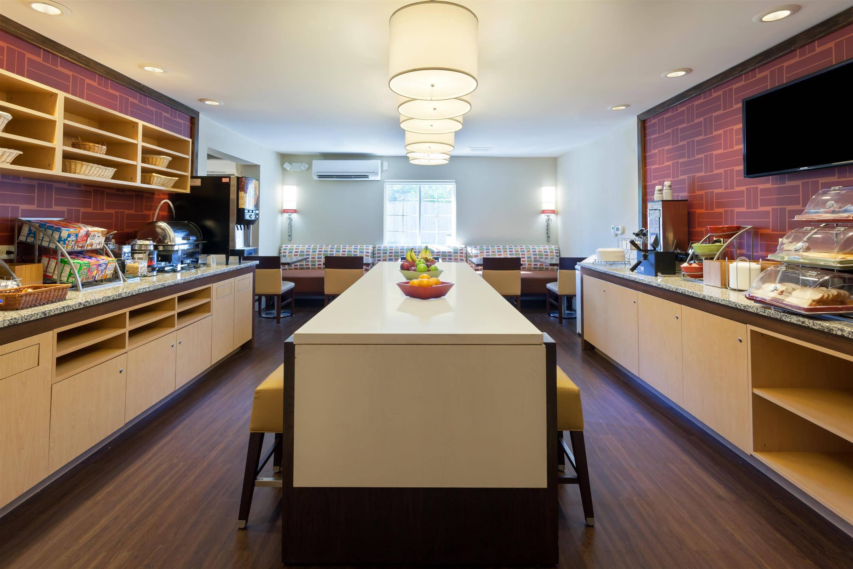 Mainstay Suites Detroit Farmington Hills Exteriér fotografie